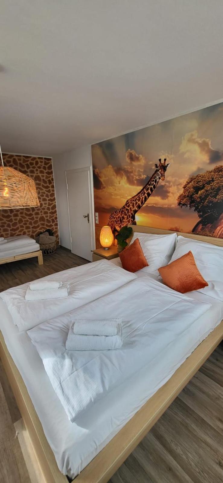 D&B Staycation Ferienpark Niedenstein Ngoại thất bức ảnh